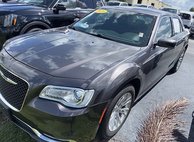 2021 Chrysler 300 Touring