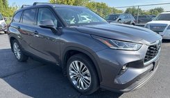 2022 Toyota Highlander Hybrid Platinum