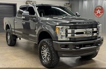 2017 Ford Super Duty F-250 Lariat