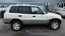 2000 Toyota RAV4 4-Door 4WD