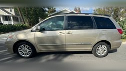 2010 Toyota Sienna XLE