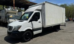 2015 Other Makes box truck