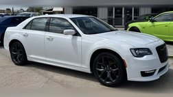 2023 Chrysler 300 Touring L