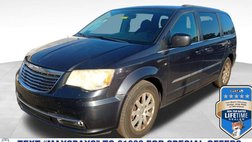 2014 Chrysler Town and Country Touring