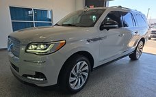 2022 Lincoln Navigator L Reserve