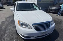 2012 Chrysler 200 Touring