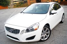 2013 Volvo S60 T5 Platinum