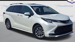 2022 Toyota Sienna XLE