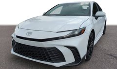 2025 Toyota Camry Hybrid SE