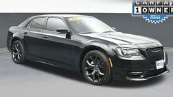 2022 Chrysler 300 Touring L