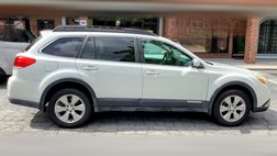 2010 Subaru Outback 2.5i Limited