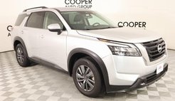 2023 Nissan Pathfinder SV
