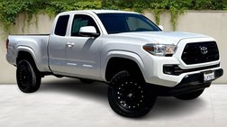2017 Toyota Tacoma SR