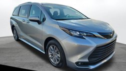 2025 Toyota Sienna XLE