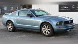 2005 Ford Mustang Deluxe