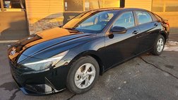 2022 Hyundai Elantra SE