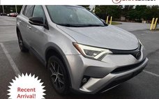 2017 Toyota RAV4 SE