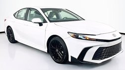 2025 Toyota Camry SE