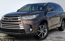 2017 Toyota Highlander SE