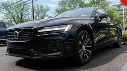 2024 Volvo S60 Recharge T8 Plus Dark Theme