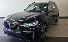 2021 BMW X7 M50i