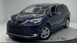 2022 Toyota Sienna Platinum 7-Passenger