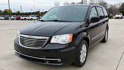 2016 Chrysler Town and Country Touring