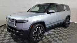 2025 Rivian R1S Adventure