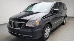 2016 Chrysler Town and Country Touring