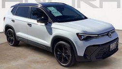 2025 Volkswagen Taos SE Black