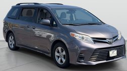 2018 Toyota Sienna LE