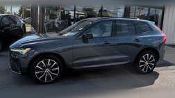 2023 Volvo XC60 B5 Plus Dark Theme