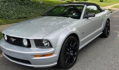 2005 Ford Mustang GT Premium