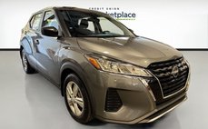 2022 Nissan Kicks S