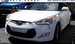 2014 Hyundai Veloster 3dr Cpe Man w/Red Int