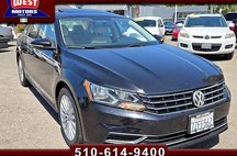 2017 Volkswagen Passat 1.8T SE