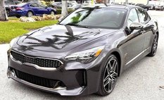 2022 Kia Stinger GT1