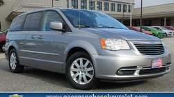 2016 Chrysler Town and Country Touring