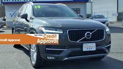 2018 Volvo XC90 T6 Momentum