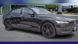 2024 Volvo S60 B5 Ultimate Dark Theme