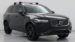 2022 Volvo XC90 T6 Momentum 7-Passenger