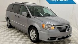 2016 Chrysler Town and Country Touring