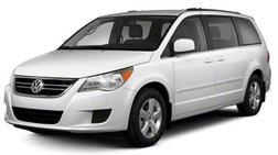 2010 Volkswagen Routan SE