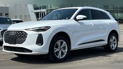 2025 Audi Q5 quattro Premium TFSI