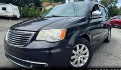 2012 Chrysler Town and Country Touring-L