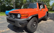 2013 Toyota FJ Cruiser Base