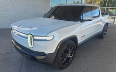 2025 Rivian R1T Adventure