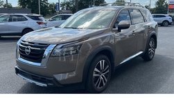 2025 Nissan Pathfinder Platinum