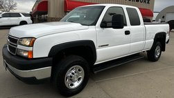 2007 Chevrolet Silverado 2500HD Classic LS Ext. Cab 4WD