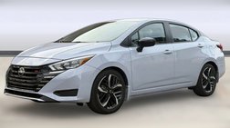 2023 Nissan Versa SR